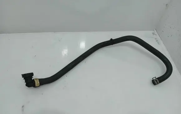 Tesla Model S Engine coolant pipe/hose 105800100C