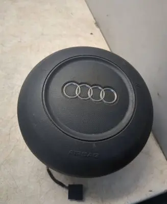 Steering wheel airbag