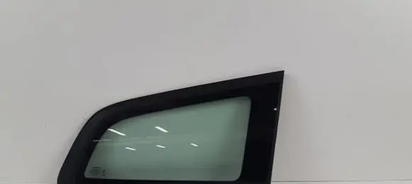 Volvo V60 Rear side window ACM100