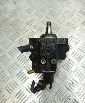 Opel Astra H Fuel injection high pressure pump 0445010097 0055193731 0331404