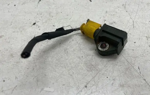 Mercedes-Benz E W212 Airbag deployment crash/impact sensor A1729056000