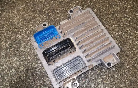 Buick Encore I Engine control unit/module 12679097