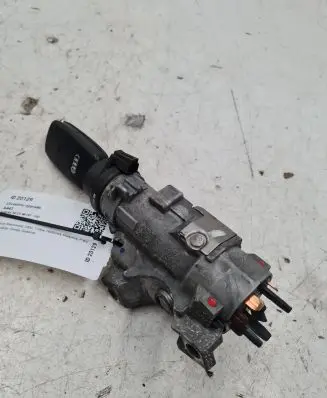 Audi A6 S6 C5 4B Ignition lock 4B0905851F