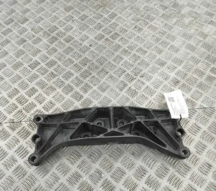 Chevrolet Camaro Gearbox mounting bracket 92200274