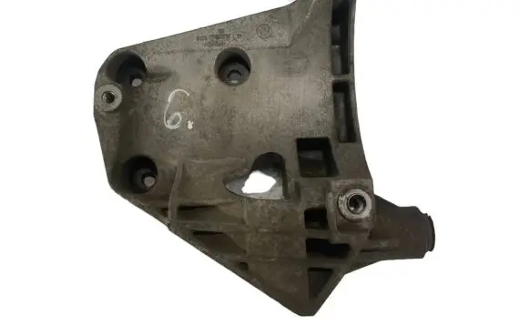 BMW X5 E53 A/C compressor mount bracket 7794174 64557794174