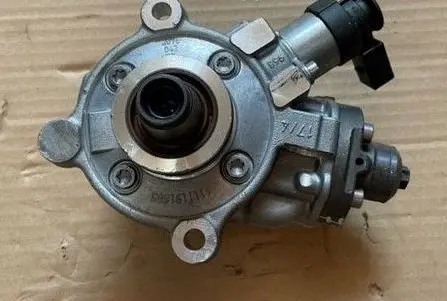 Mercedes-Benz AMG GT C192 In-tank fuel pump 0445010779TII