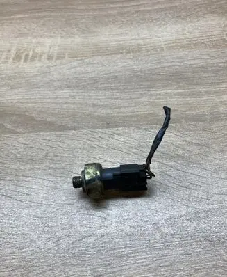BMW 5 E39 Air conditioning (A/C) pressure sensor 4990007111