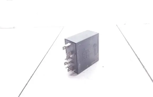 Skoda Octavia Mk1 (1U) Other relay 4B0955531A