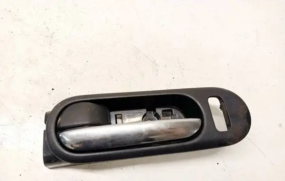 Mazda CX-7 Front door interior handle 
