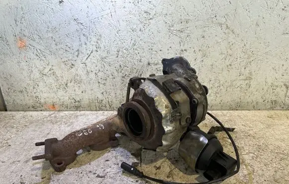 Volkswagen PASSAT B6 Turbo 03L253019T BV43B0132 KE50132845