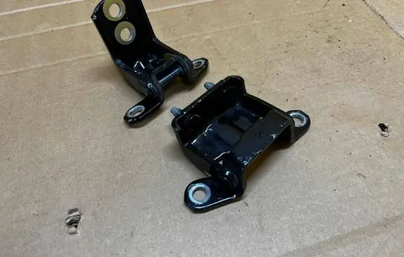 Renault Koleos II Rear door hinge set 