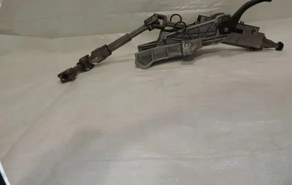 Ford C-MAX II Steering wheel axle AV6N3C529AD
