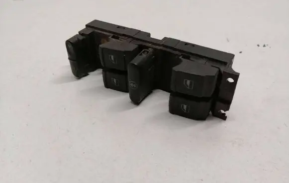 Volkswagen PASSAT B5.5 Electric window control switch 1J4959857B 03755030