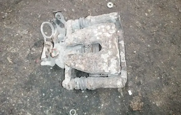 Ford S-MAX Rear brake caliper