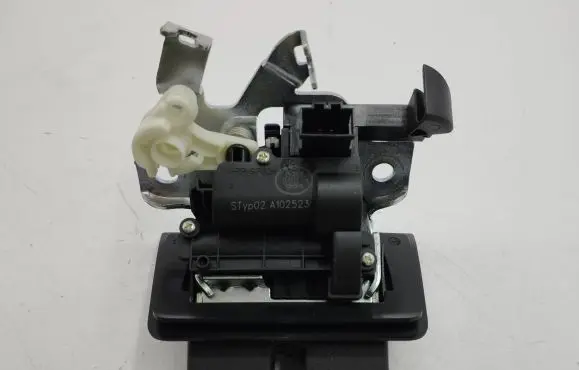 Audi A3 8Y Tailgate/trunk/boot lock/catch/latch 8W9827505