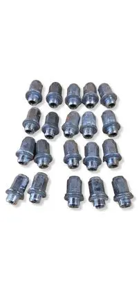 Toyota Avensis T250 Wheel nut cap/cover