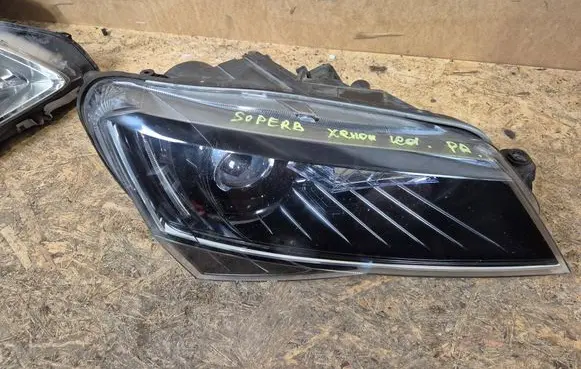 Skoda Superb B8 (3V) Headlight/headlamp