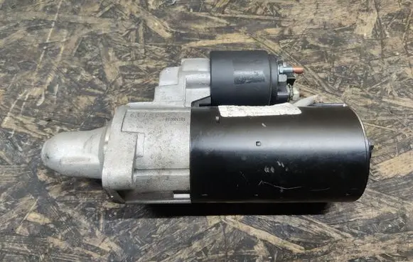 Mercedes-Benz CL C215 Starter motor 617601101