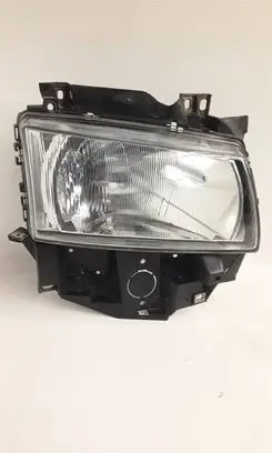 Volkswagen Transporter - Caravelle T4 Headlight/headlamp 01101910