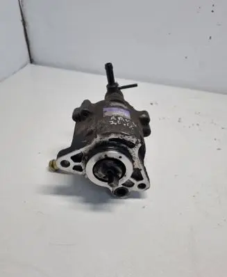 Toyota RAV 4 (XA30) Vacuum pump 2930027020