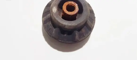 Volkswagen Golf III Coil spring mount 191512333