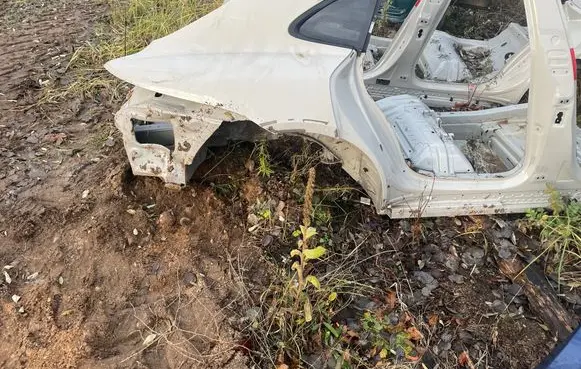 Porsche Taycan 9J1 Rear quarter panel 