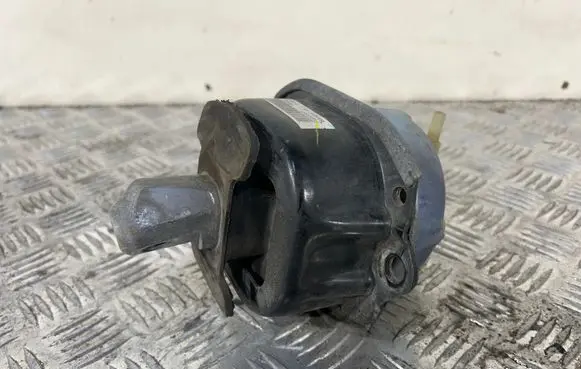 BMW X5 F15 Engine mount bracket 16004212 P685310601 35465