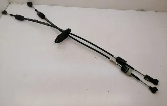 Gear shift cable linkage