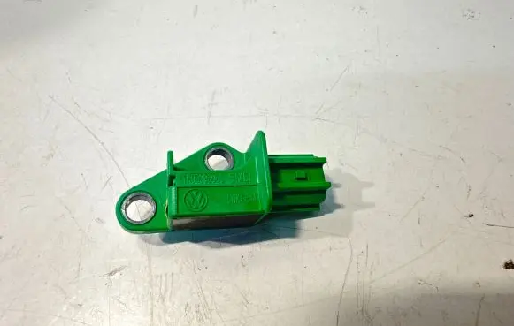 Audi A4 S4 B8 8K Airbag deployment crash/impact sensor 1K0909606C