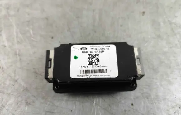 USB socket connector