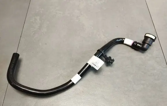 Volkswagen Amarok II Breather hose/pipe MB3Q9C231CB