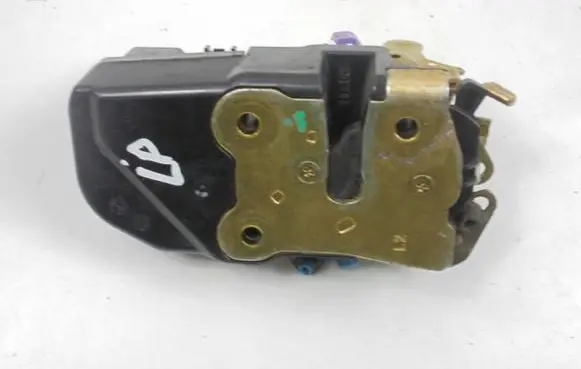 Chrysler Grand Voyager IV Front door lock