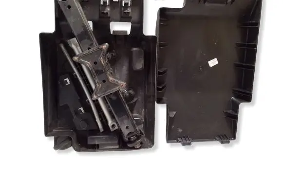 Peugeot Boxer Tool set 53381125 1361315080