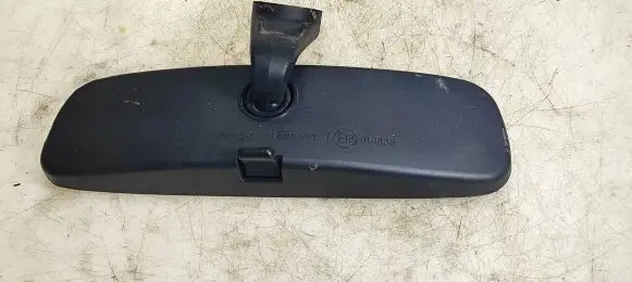 Subaru Legacy Rear view mirror (interior) E13010836