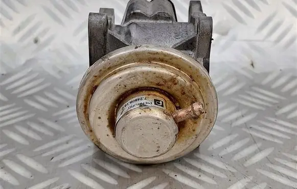 Mitsubishi Outlander EGR valve 724809160