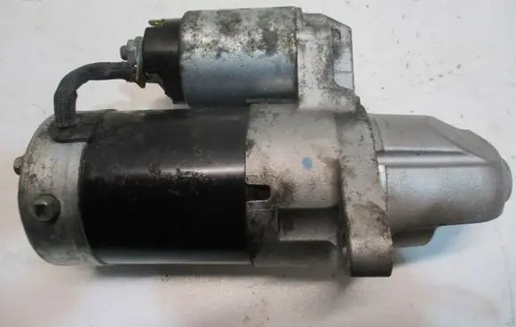 Mitsubishi Outlander Starter motor 1810A2