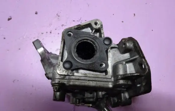 Mercedes-Benz CLA C117 X117 W117 EGR valve A6511420467