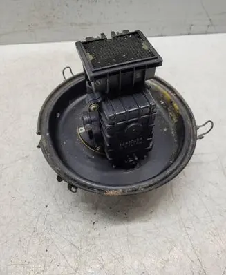 Mitsubishi Carisma Mass air flow meter E5T01571