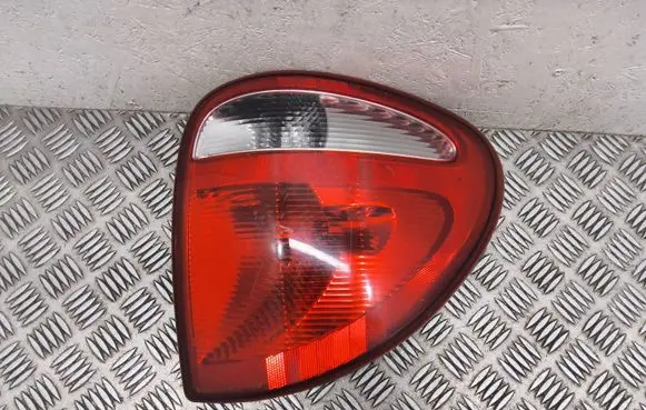 Chrysler Grand Voyager IV Rear/tail lights 4857928