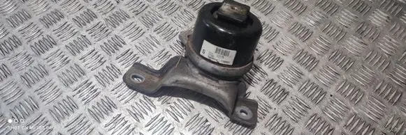 Volvo S60 Engine mount bracket 31375722