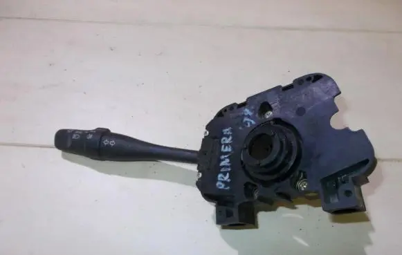 Nissan Primera Indicator stalk 54353351