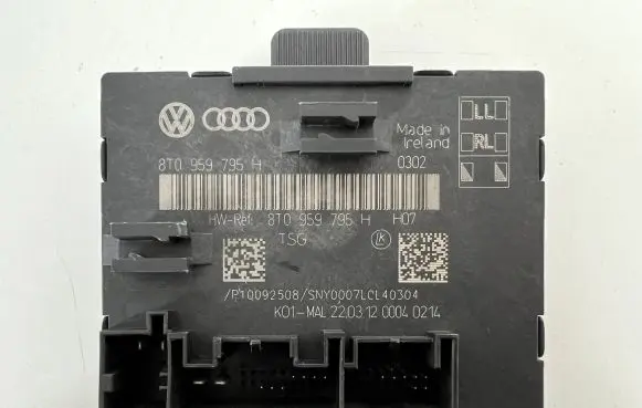 Audi A4 S4 B8 8K Door control unit/module 8T0959795H