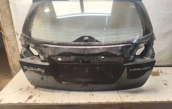 Subaru Legacy Tailgate/trunk/boot lid
