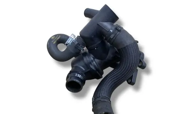Jaguar XE Thermostat/thermostat housing G4D38575AD W5848 W584A