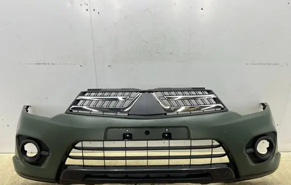Mitsubishi Pajero Sport II Front bumper 6400F724ZZ