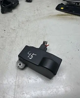Volkswagen PASSAT B6 Steering wheel lock 3C0905861G 33570102 11701001059010