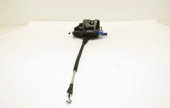 Volkswagen Phaeton Front door lock 3D1837015A