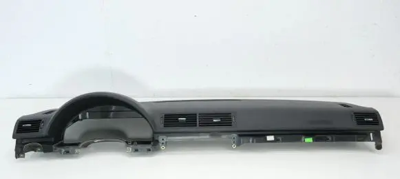 Audi A4 S4 B7 8E 8H Dashboard 8E1858041