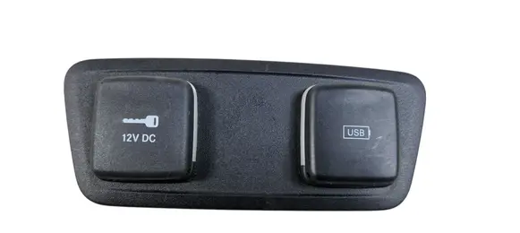 Chrysler Pacifica USB socket connector 68229847 68229847AB 53443602