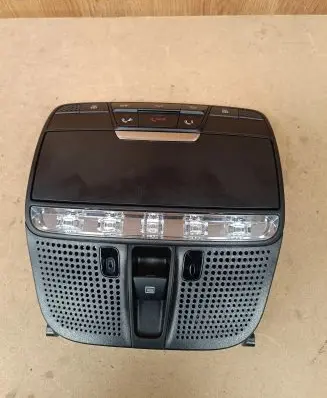 Mercedes-Benz GLC C253 Front seat light A0009008407 A0009018503